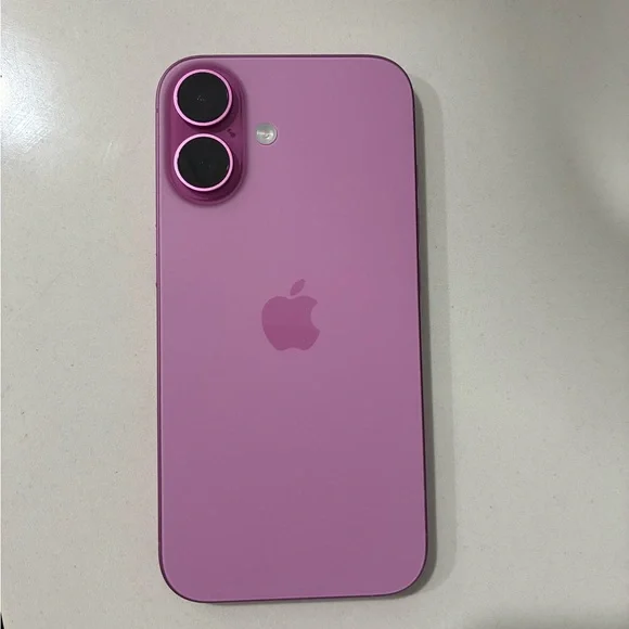 PINK IPHONE 16 PERFECT CONDITION - Picture 1 of 3